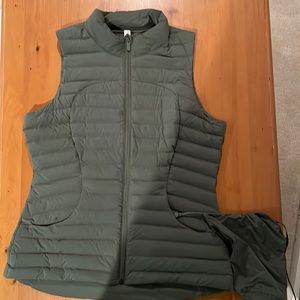 Lululemon Vest- woman’s green, filled with grey goose feathers, size 10. Small